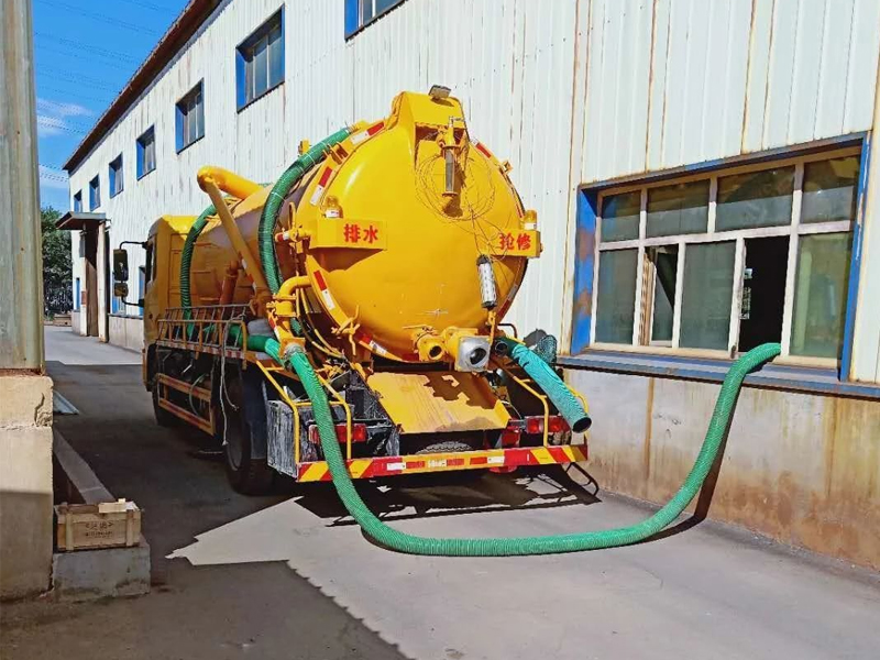 延庆厂区化粪池清理